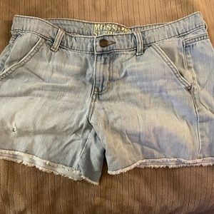 Juniors jean shorts with studded pockets-size 11